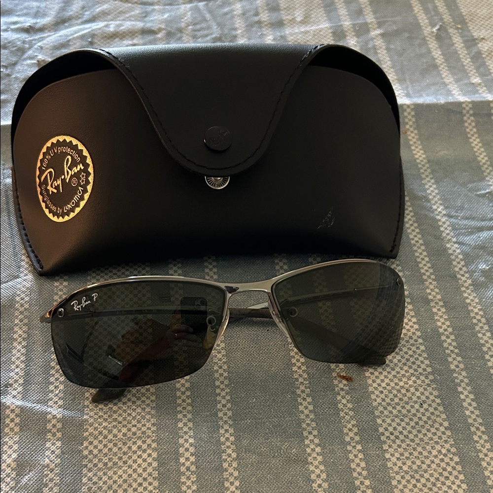 Ray-Ban Black and Silver Sunglasses with Case